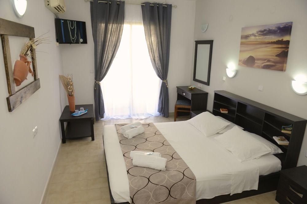 Belvita Hotel Колимбия Екстериор снимка