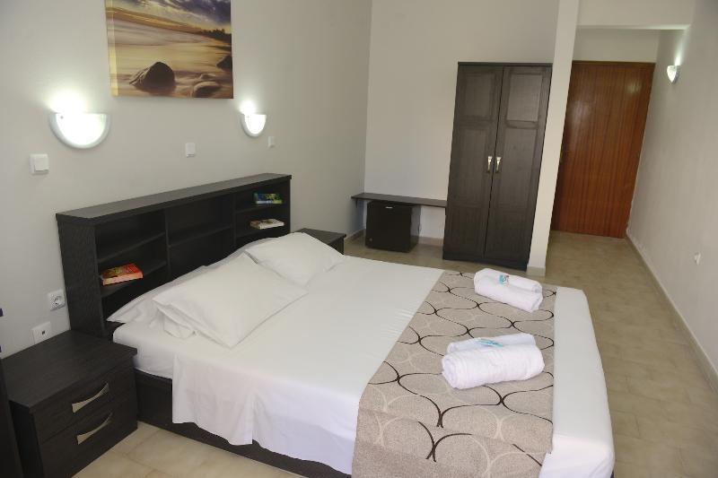 Belvita Hotel Колимбия Екстериор снимка